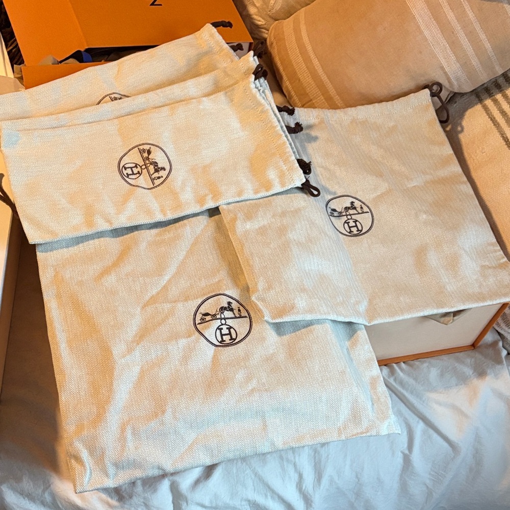 Hermes Cream Dust Bags Set